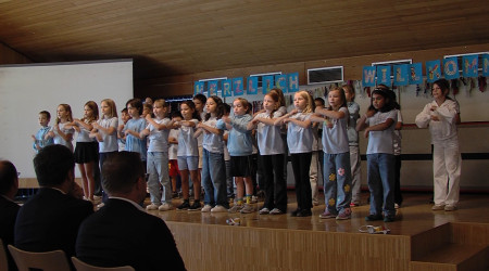 Er&ouml;ffnung der neuen Hector Kinderakademie (Quelle: RTF.3)